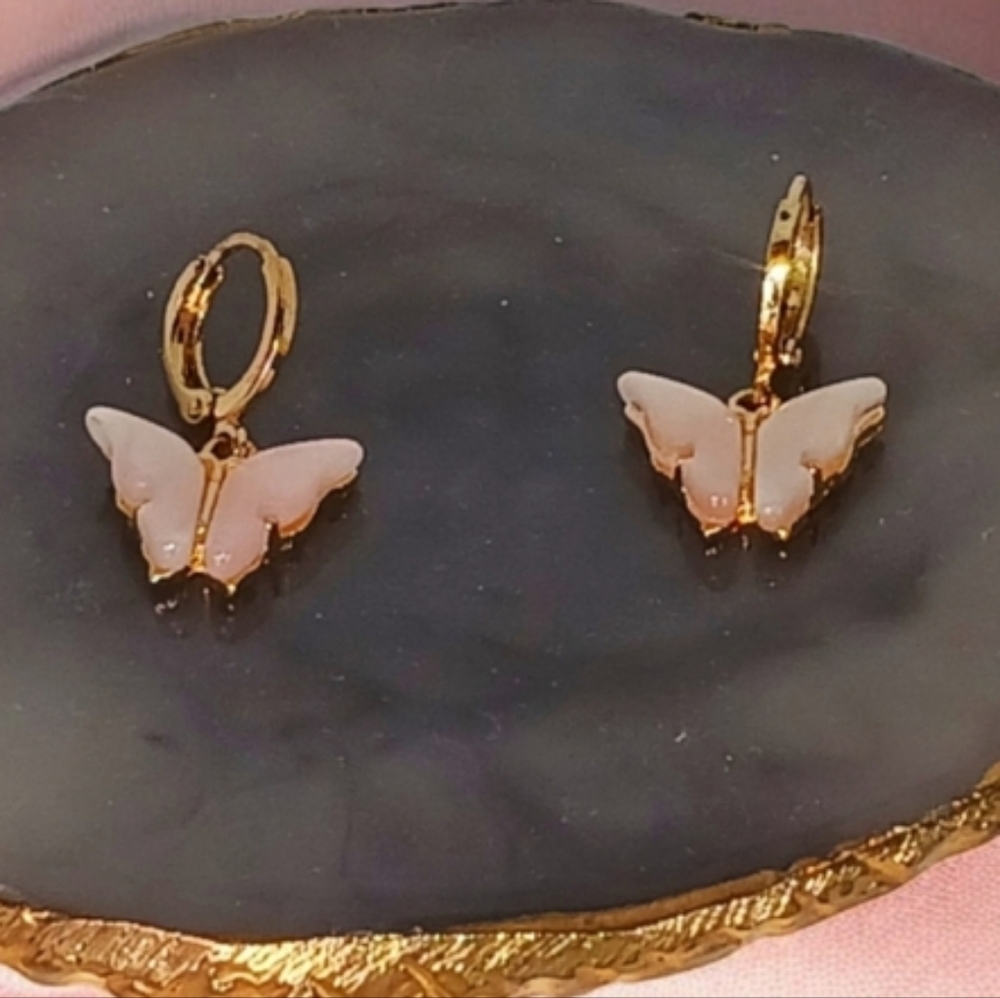 Pastel Pink Butterfly Huggie Hoop Earrings Butterflycore Countryside Prep Preppy